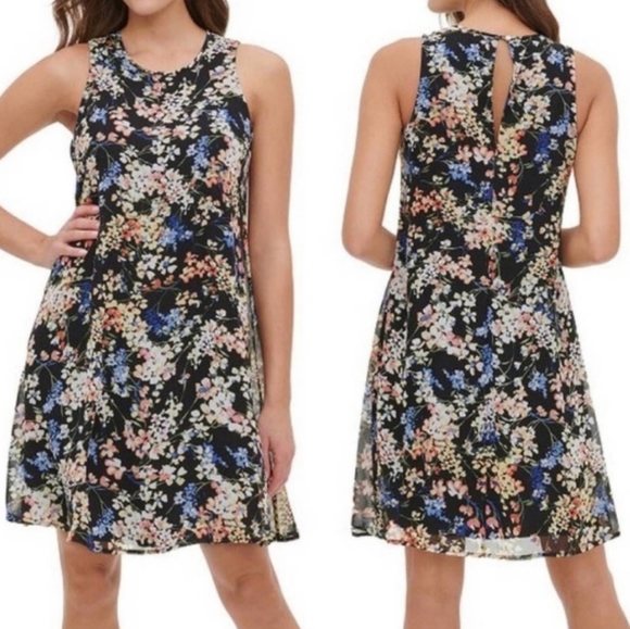 Tommy Hilfiger Dresses & Skirts - NWT Tommy Hilfiger Floral Dress sz 10 & 12